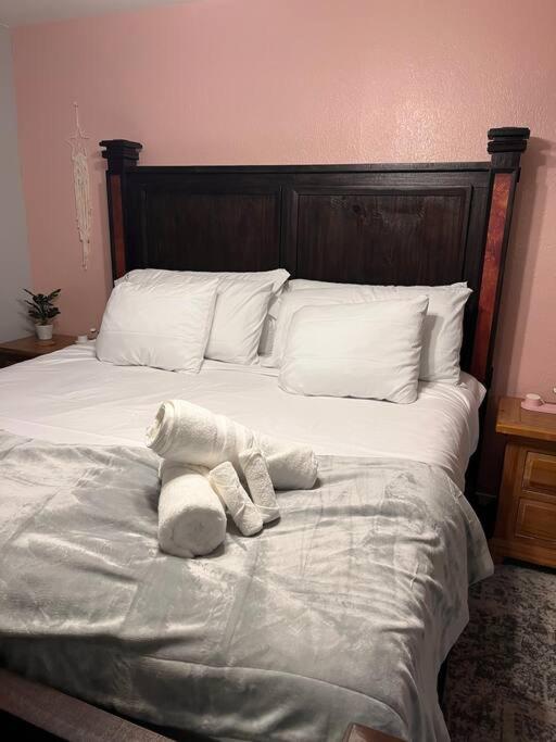 Healing Haven King Bed Suite Dallas Kültér fotó